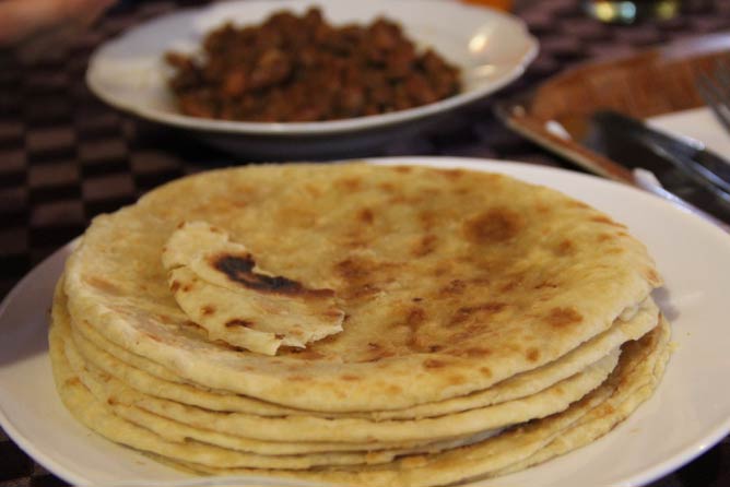 Chapati with beans I